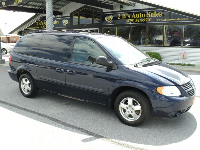 Dodge Grand Caravan 2005 photo 14