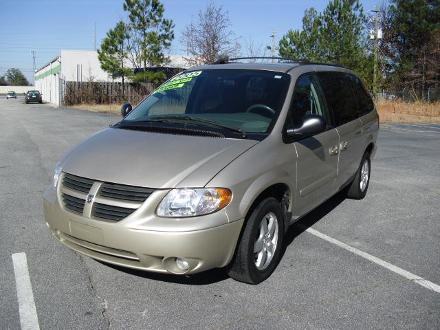 Dodge Grand Caravan 2005 photo 3