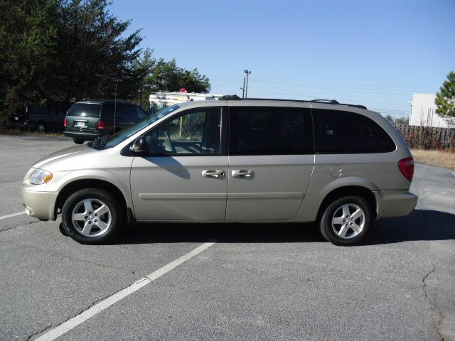 Dodge Grand Caravan 2005 photo 1