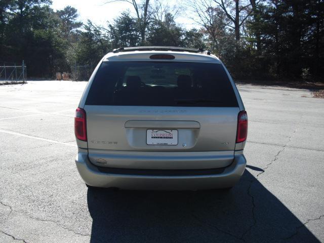 Dodge Grand Caravan 2005 photo 5