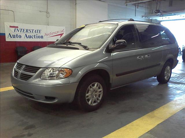 Dodge Grand Caravan 2005 photo 3