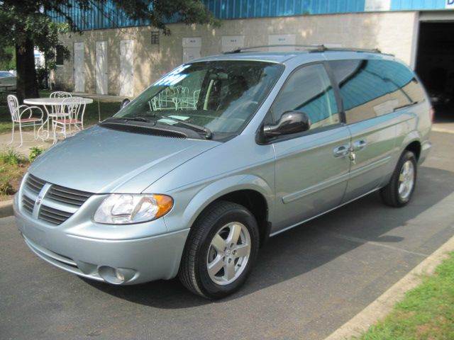 Dodge Grand Caravan 2005 photo 4