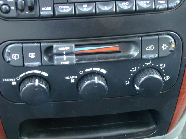 Dodge Grand Caravan 2005 photo 8