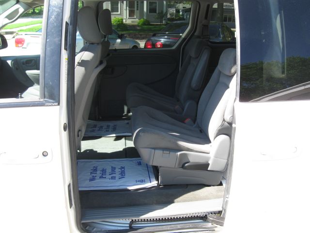 Dodge Grand Caravan 2005 photo 6