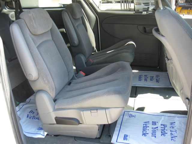 Dodge Grand Caravan 2005 photo 7