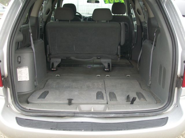 Dodge Grand Caravan 2005 photo 3