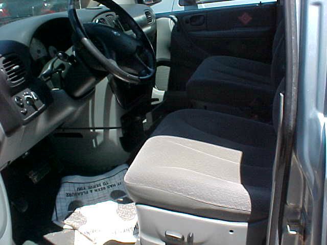 Dodge Grand Caravan 2005 photo 1