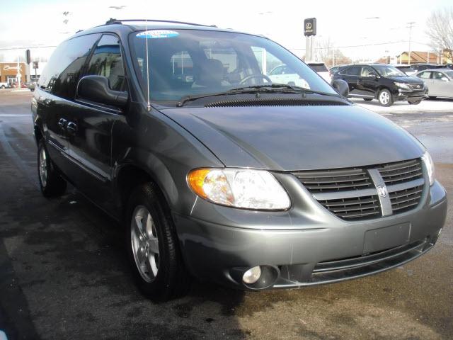 Dodge Grand Caravan 2005 photo 3