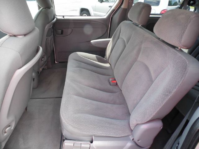 Dodge Grand Caravan 2005 photo 3