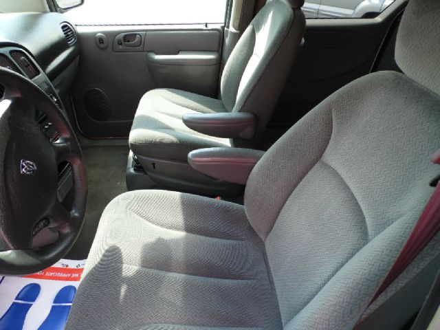 Dodge Grand Caravan 2005 photo 9