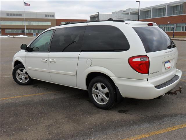 Dodge Grand Caravan 2005 photo 4