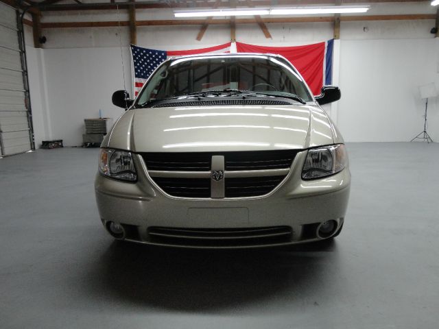 Dodge Grand Caravan 2005 photo 5