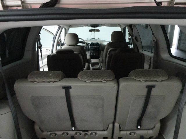 Dodge Grand Caravan 2005 photo 54