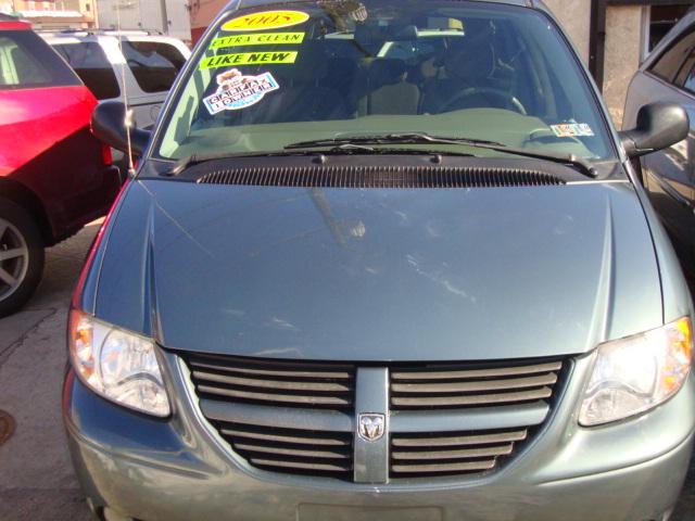 Dodge Grand Caravan 2005 photo 4