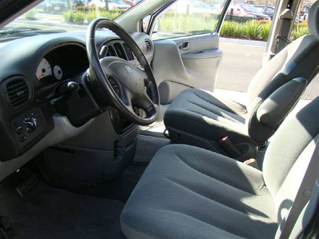 Dodge Grand Caravan 2005 photo 4