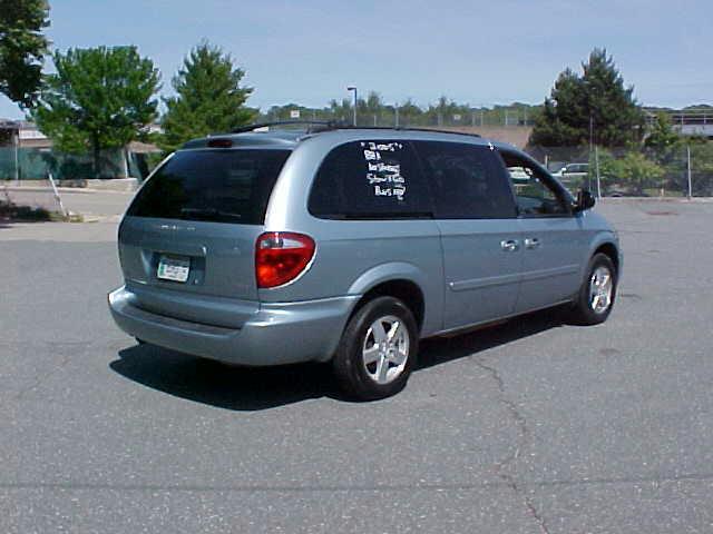 Dodge Grand Caravan 2005 photo 4