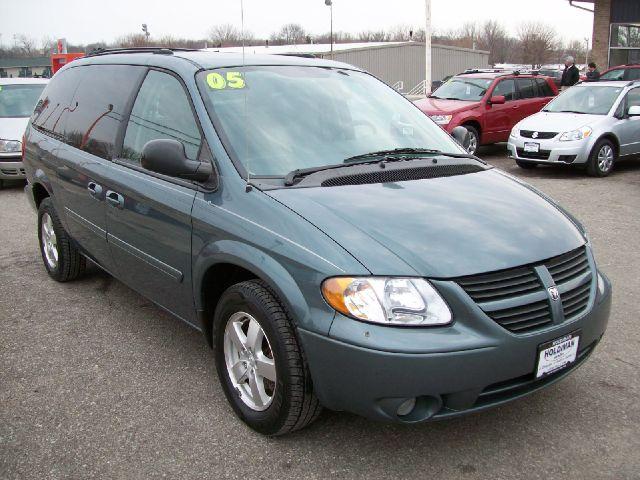 Dodge Grand Caravan 2005 photo 1