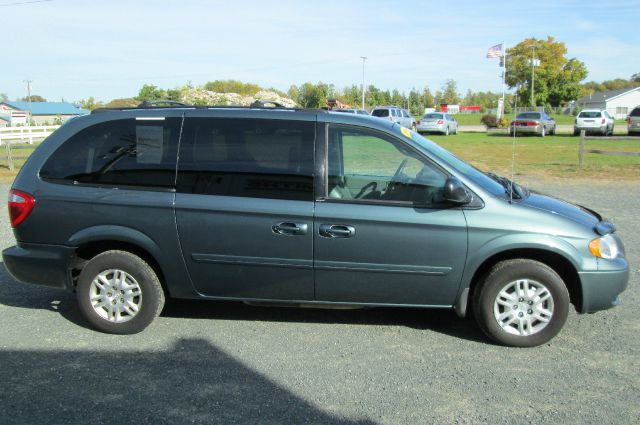 Dodge Grand Caravan 2 MiniVan