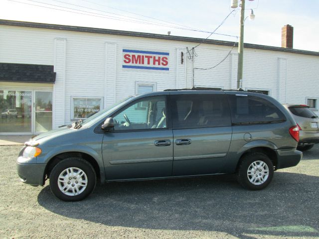 Dodge Grand Caravan 2005 photo 1