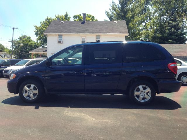 Dodge Grand Caravan 2005 photo 4