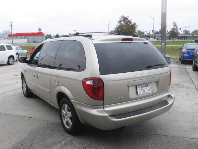 Dodge Grand Caravan 2005 photo 1