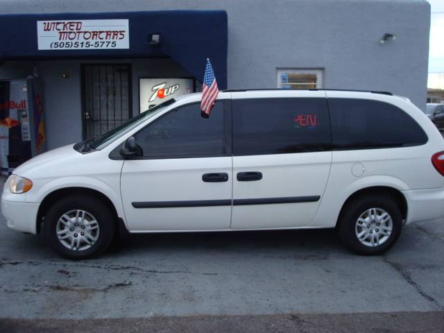 Dodge Grand Caravan 2005 photo 4