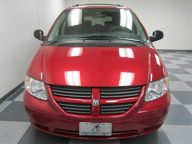 Dodge Grand Caravan 2005 photo 4