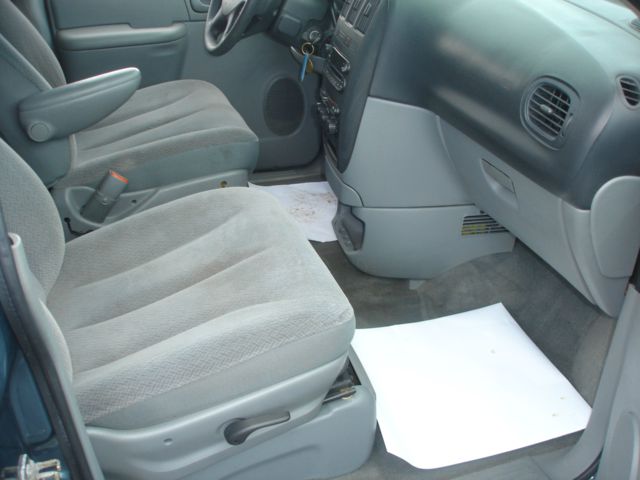 Dodge Grand Caravan 2005 photo 3