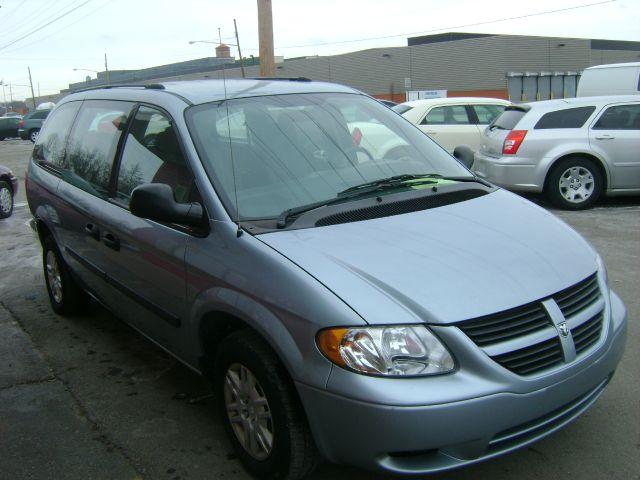 Dodge Grand Caravan 2005 photo 3