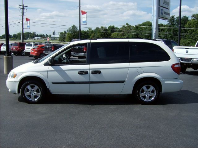 Dodge Grand Caravan 2005 photo 4