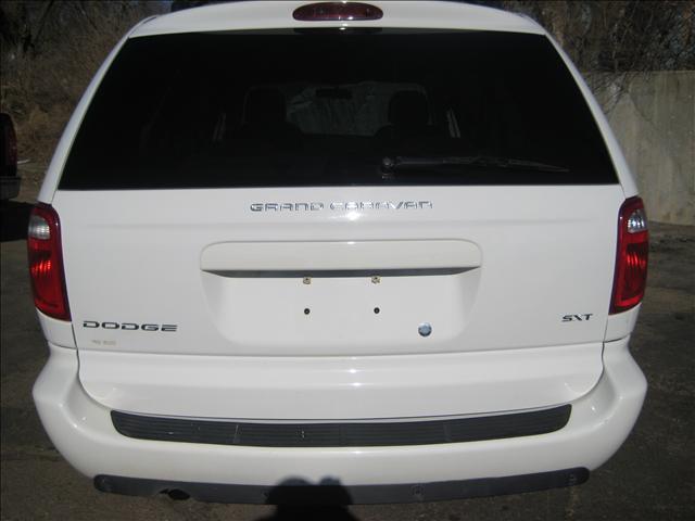 Dodge Grand Caravan 2005 photo 2