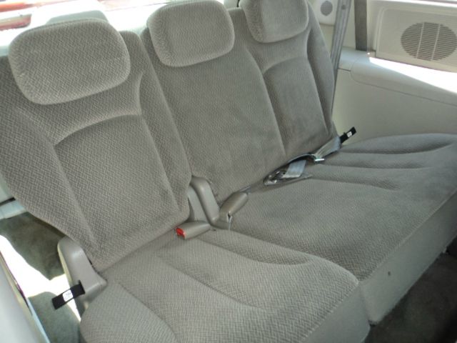 Dodge Grand Caravan 2005 photo 4