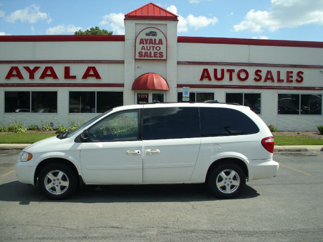 Dodge Grand Caravan 2005 photo 4