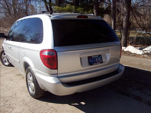 Dodge Grand Caravan 2005 photo 4