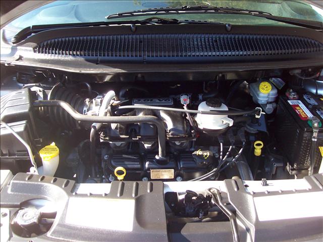 Dodge Grand Caravan 2005 photo 1