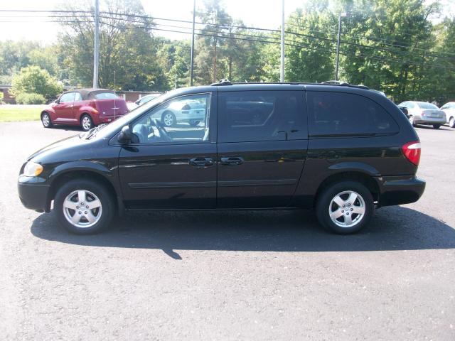 Dodge Grand Caravan 2005 photo 3