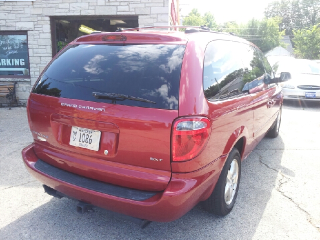 Dodge Grand Caravan 2005 photo 4