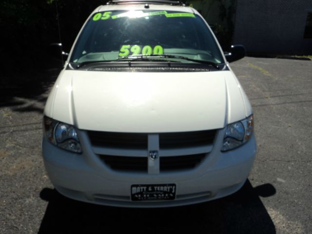 Dodge Grand Caravan 2005 photo 1