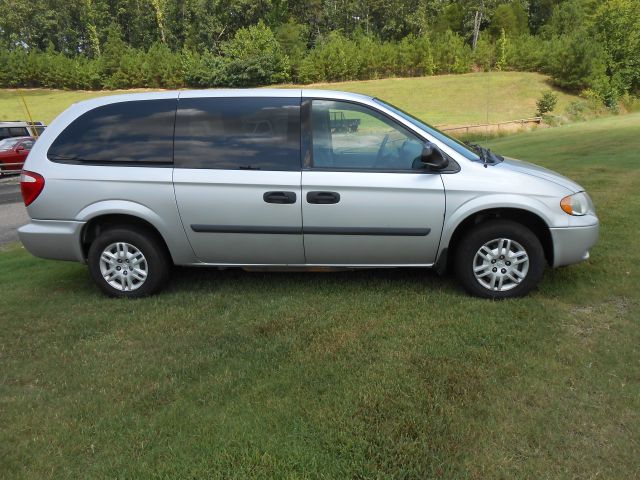 Dodge Grand Caravan 2005 photo 1