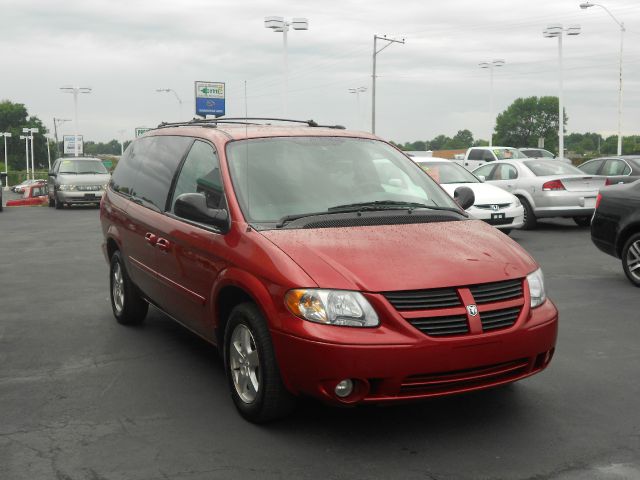 Dodge Grand Caravan 2005 photo 3