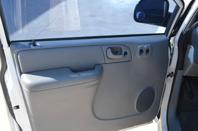 Dodge Grand Caravan 2005 photo 13