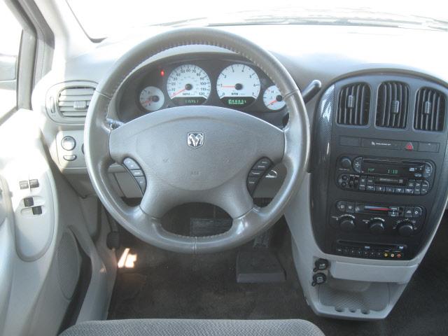 Dodge Grand Caravan 2005 photo 1