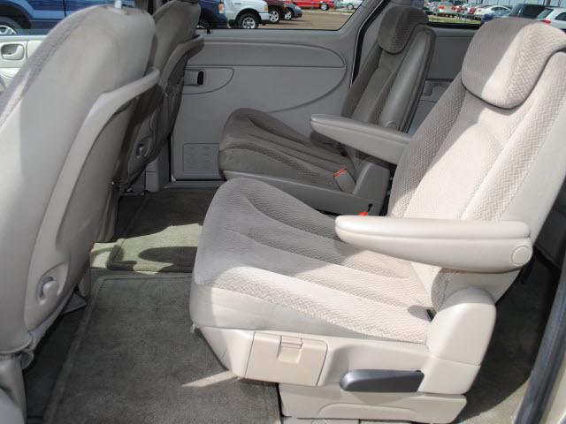 Dodge Grand Caravan 2005 photo 3