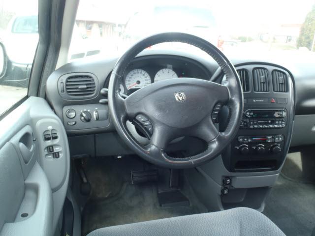 Dodge Grand Caravan 2005 photo 5