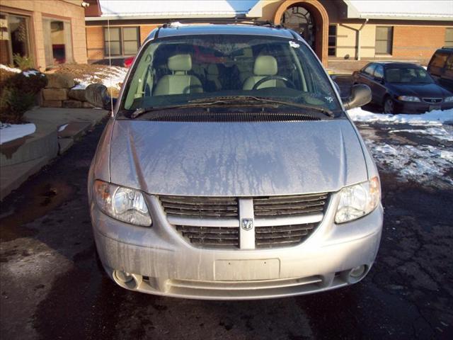 Dodge Grand Caravan 2005 photo 1