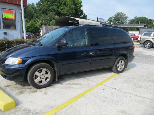 Dodge Grand Caravan 2005 photo 1