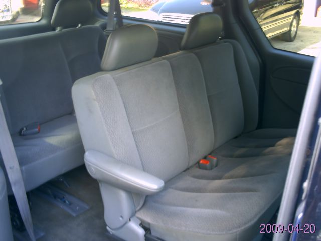 Dodge Grand Caravan 2005 photo 3