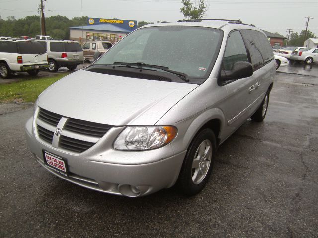 Dodge Grand Caravan 2005 photo 3