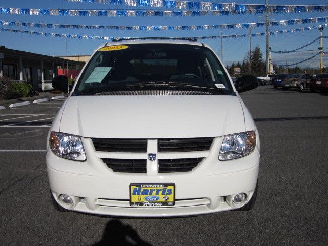 Dodge Grand Caravan 2005 photo 1