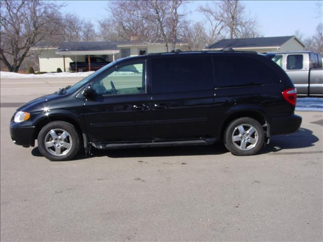 Dodge Grand Caravan 2005 photo 4